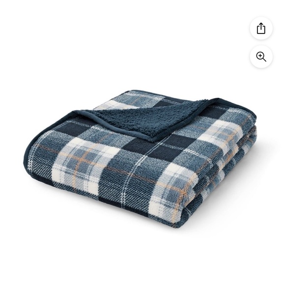 NWT Member's Mark Cozy Blue and CreamThrow Blanket Size 60"x72" Machine Washable - Picture 9 of 9